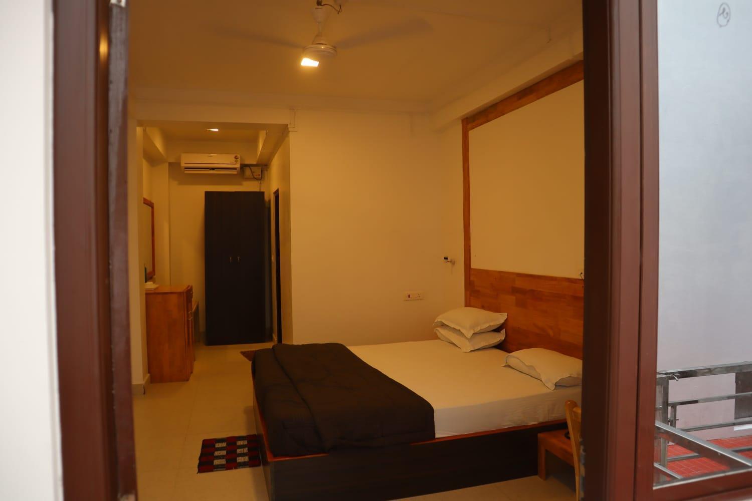 Coconhuts Beach Resort Lakshmanpur Экстерьер фото